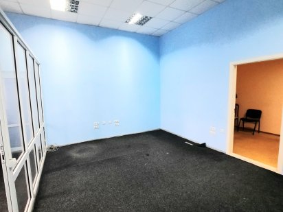 Близько центр. Площа S= 36 m2.Закритого типу. Парковка. Винница