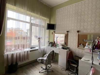 Оренда приміщення 18 м. кв. вул. Виговського, 4000грн+ КП Львов