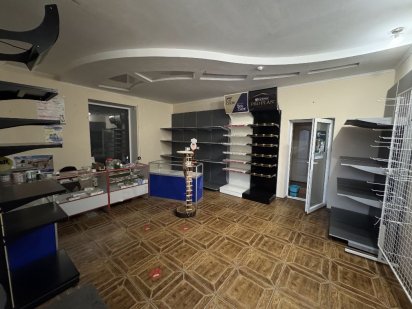 Здам приміщення під офіс та інше.