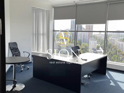 Бізнес-центр Парус, 413 м2, Центр, Мечникова, метро Кловская Київ