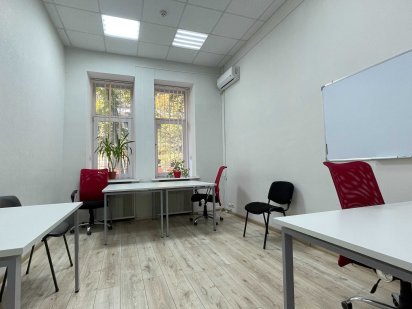 Офіс в центрі,Хрещатик, Заньковецька 7 Київ