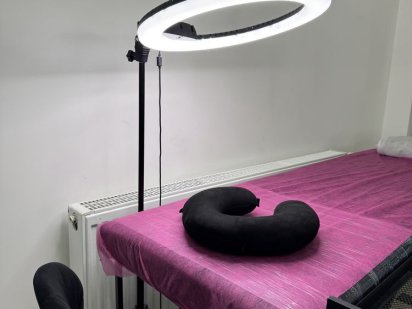 Оренда кушетки для ламімейкера,майстра по нарощування вій , перманент Львів