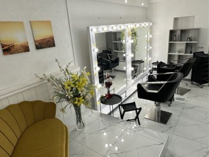 Оренда для перукарів, колористів, майстрів кератину,барберів Львів