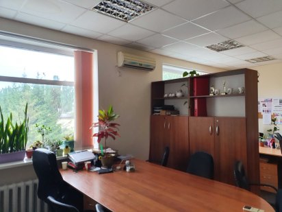 Оренда офісу (кабінети від 25 кв.м., генератор) Киев