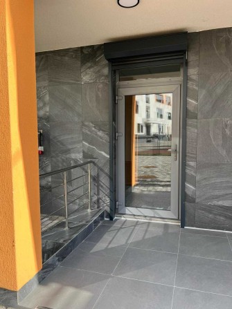 Власник. Оренда комерційного приміщення 84м2. Новий ремонт. - фото 1