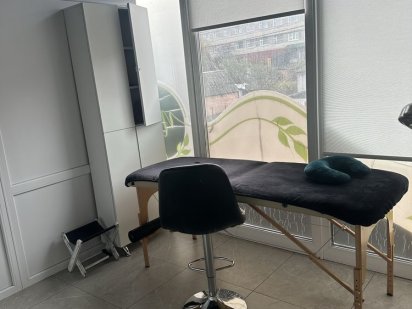 Оренда косметологічного кабінету/перукарського місця Винница