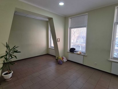 Аренда офиса 52 кв.м. двор кт Родина. Центр города. Миколаїв