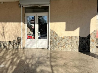 Оренда  фасадного комерційного приміщення, вулиця Наукова Львів