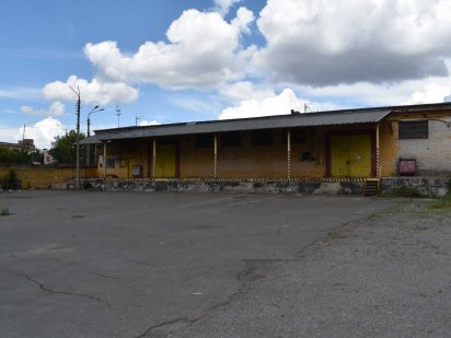 Оренда ФАСАД 800м2 метро Святошино Комерція під РЕНОВАЦІЮ Без% Киев