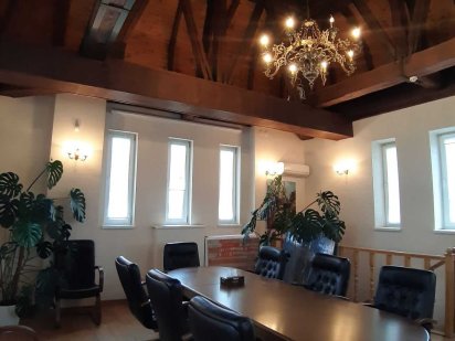 Оренда офісного приміщення,  вул. Січових Стрільців  311 кв. м. Львов