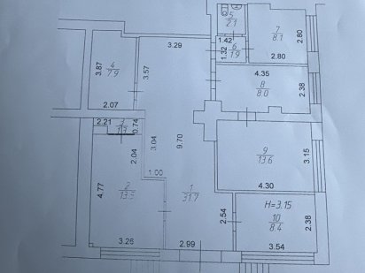 Здаеться перший поверх Металургів