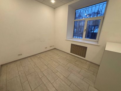 Офис с мокрой точкой в центре без Комиссии Київ
