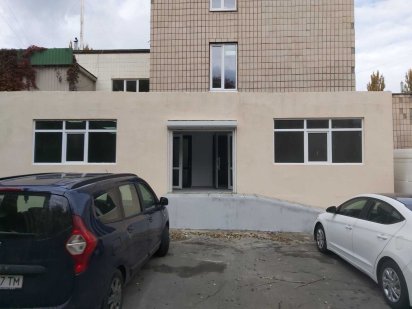 оренда приміщення 11м2 1 п торгкомплекс Київ