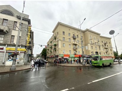 Сдам в аренду магазин на  площади Конституции, Харьков 45 кв. метров. Харьков