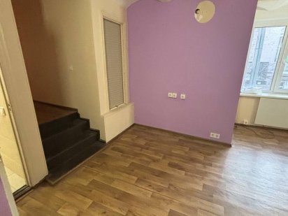 Крещатик , с мокрой точкой свет не выключают без% Київ