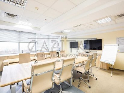 Оренда офісу 800м2, вул. Дегтярівська, Солом'янка Киев