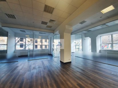 офис с ремонтом в БЦ, Есть генератор, Без комиссии Київ