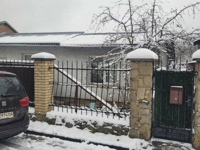 Оренда приміщення,окремо стояча 55м²,паркомісця.Львів вул.Молдавська Львів