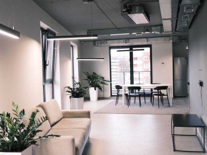 Оренда офісного приміщення по вул Стуса 167м2 Львов