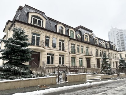 ЖК Ренесанс оренда Таунхауса вул.Новоселецька 7 Київ