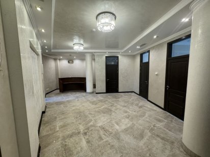 Здається в оренду офісне приміщення у Гідропарку Київ