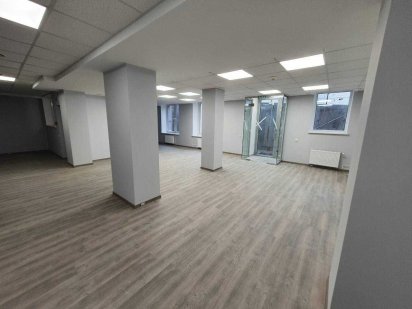 Оренда офісу на вул.Голубовича,100м2.Генератор!!! Львов