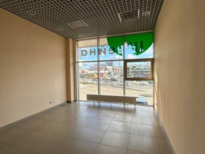 Собственник! Фасад! Торговая площадь 21,5м2 в ТРЦ, метро Левобережная Киев