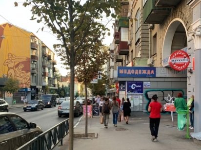 оренда магазин 198м2 х 200грн центр метро СУПЕРпроходняк Г.Сковороди Харьков