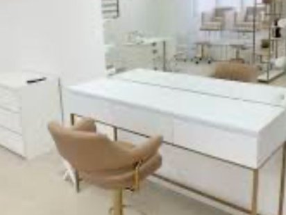 Оренда робочого місця бровиста Львов