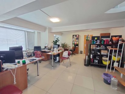 метро Видубичі 10хв. пішки   офис мебльований,  5 кімнат. 150м2. Без % Київ