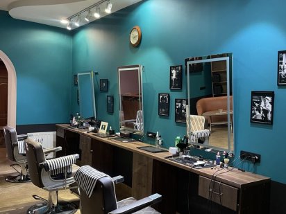 Оренда робочого місця в Барбершопі, в центрі Львова. ЦІНА ДУЖЕ ДЕШЕВА. Львов