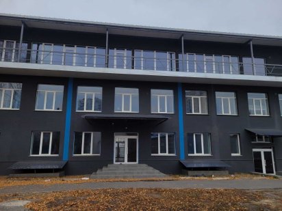 Офісна будівля в оренду  біля станції метро Левада Харків