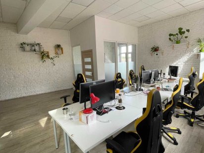 Оренда офісного приміщення на пр.СВОБОДИ 215м2 Львов