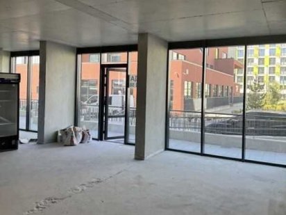 Оренда фасадного приміщення по вулиці Угорська в ЖК "Софіївка" Львов