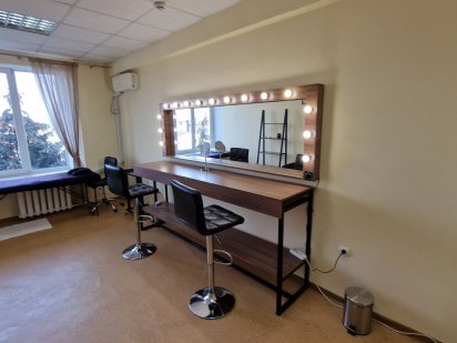 Затишний кабінет для вашої творчості Миколаїв