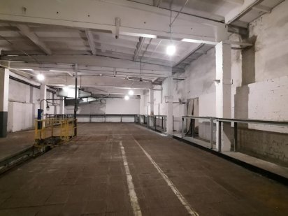 Термосклад 1060 м2 с двумя выходами к рампе Харків