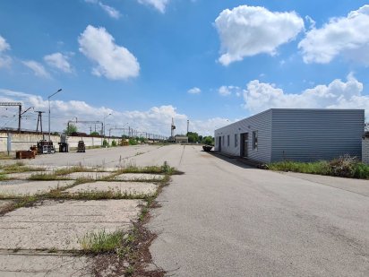 Сдам площадку з мостовим краном та зал. кол. 3000 кв.м. Партизанское