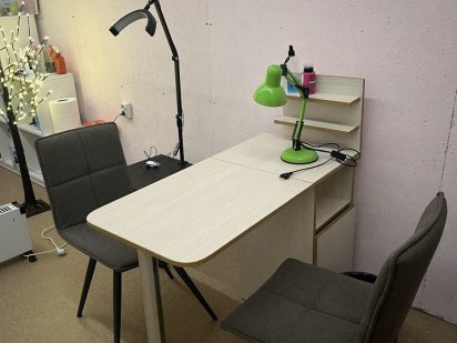 Оренда для майстра манікюру Минай