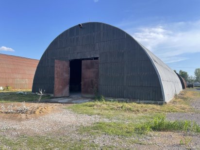 Оренда Ангаров.. Чоп