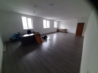 Офісне приміщення Крихівці