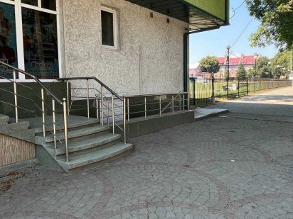 ОРЕНДА, комерційного приміщення м.Снятин центр "Ластівка" підвал. Снятын