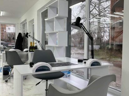 Оренда місця в салоні краси, перукар, майстер манікюру та суміжні Березань