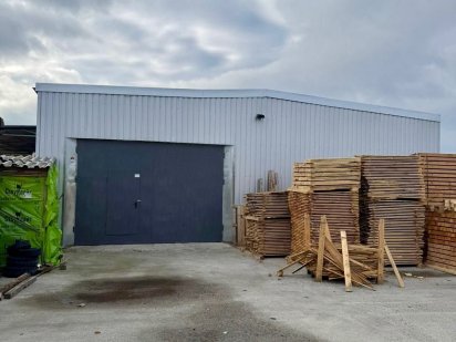 Здам в оренду будівлю 650м2 під склад або виробництво Старі Петрівці