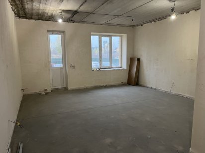 Оренда примішення під склад офіс бізнес Чайки