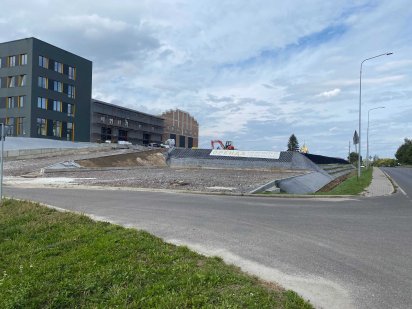 Оренда торгового майданчика перша лінія від дороги Сокільники