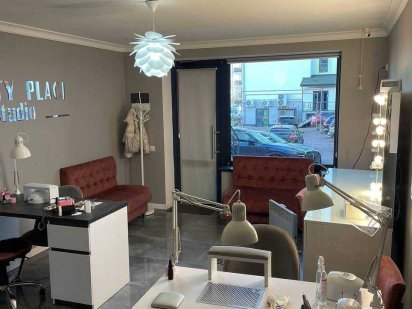 Здам в оренду комерційне приміщення під салон краси Зимняя Вода