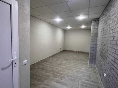 Здам в оренду комерційне приміщення Моршин Моршин