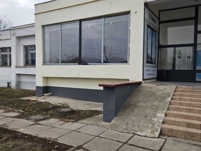 Комерційна нерухомість Зіньків