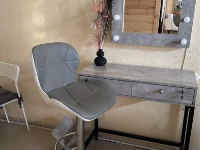 Аренда рабочее место мастер бровист/ визаж/ плетенее косичек Кулиничи