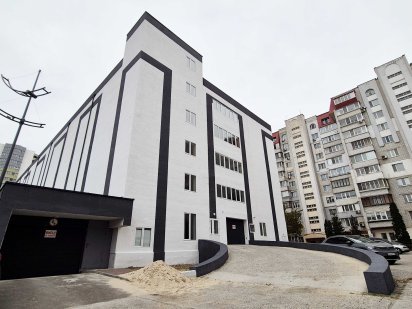 Продаж гаража за адресою вул. Тобілевича 4 Найнижча ціна!!! Черкаси